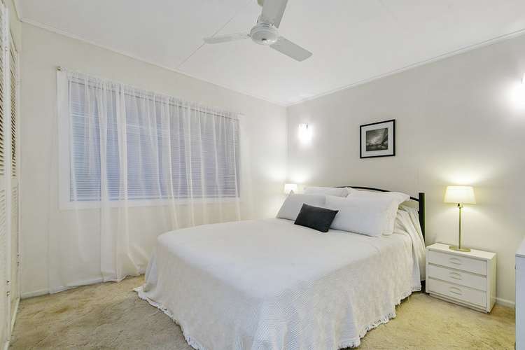 Sixth view of Homely house listing, 5 Suzanne Street, Wynnum West QLD 4178