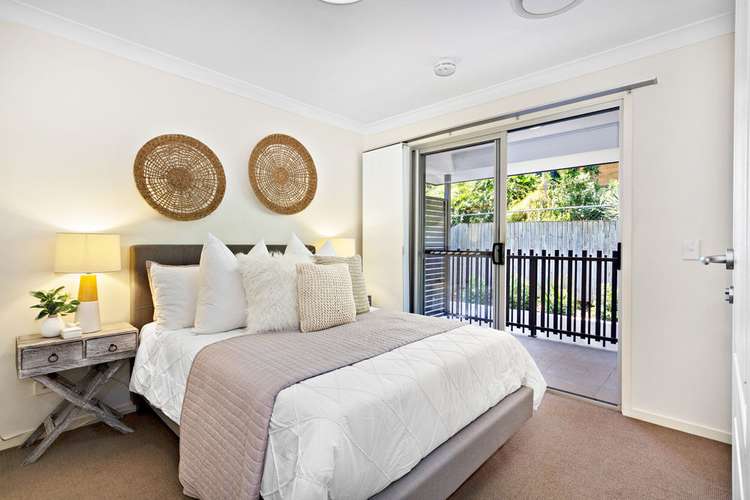 Second view of Homely house listing, 3/21 Montrose Road, Taringa QLD 4068