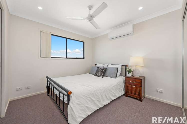 Fourth view of Homely townhouse listing, 18/1 Emerald Place, Bridgeman Downs QLD 4035