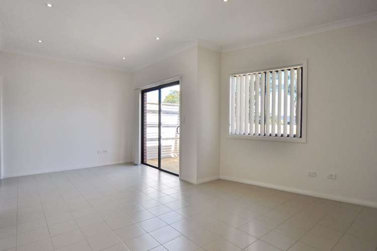 Fourth view of Homely villa listing, 4/86-88 Baker St, Carlingford NSW 2118