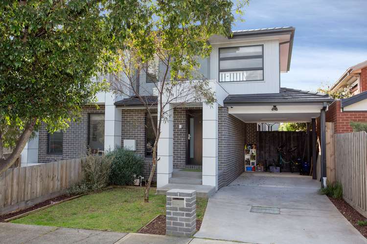 Main view of Homely townhouse listing, 1/6-8 Brentwood Avenue, Pascoe Vale South VIC 3044