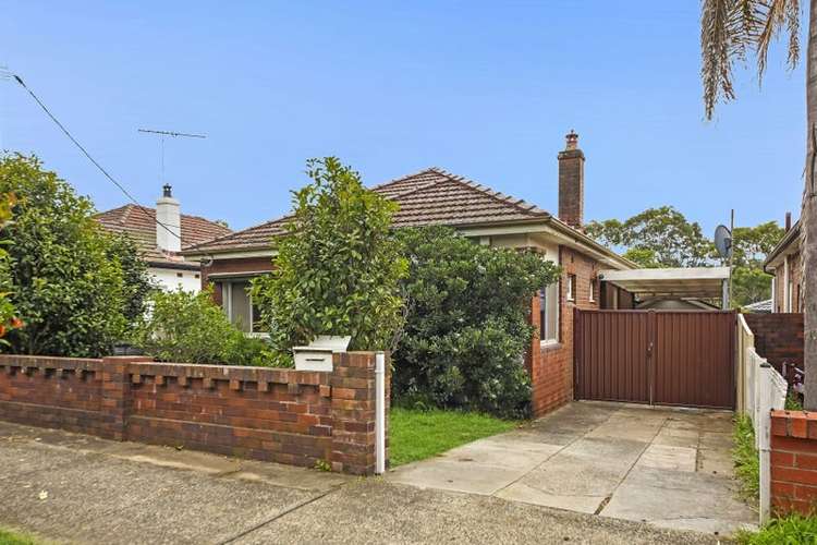 Main view of Homely house listing, 3 Kingsgrove Avenue, Kingsgrove NSW 2208