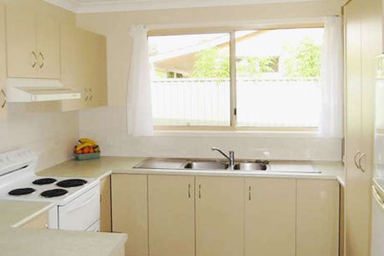 Sixth view of Homely semiDetached listing, 1/1 Pirani Place, Toormina NSW 2452