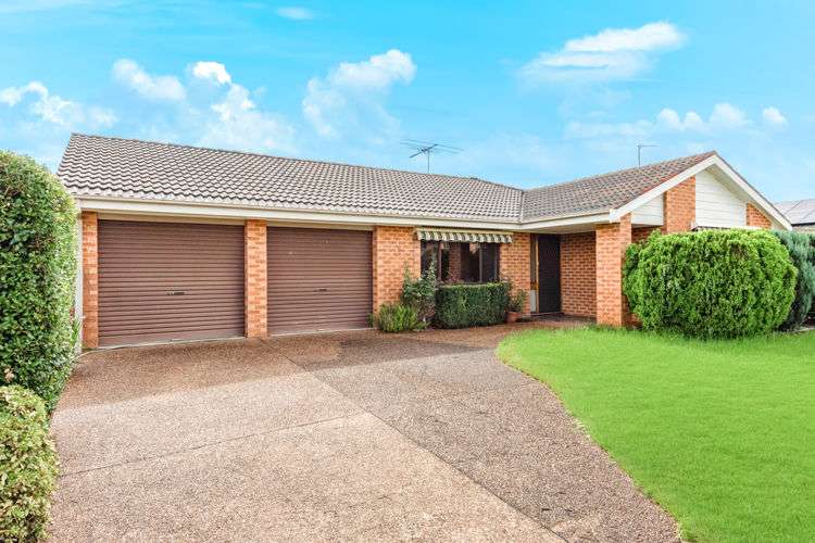 4 Sepik Place, Kearns NSW 2558