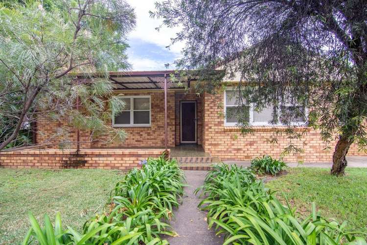 212 Johnston Street, North Tamworth NSW 2340