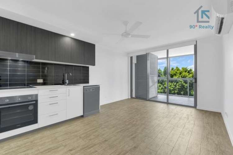 Main view of Homely apartment listing, 3 / 25-29 Regent Street, Woolloongabba QLD 4102