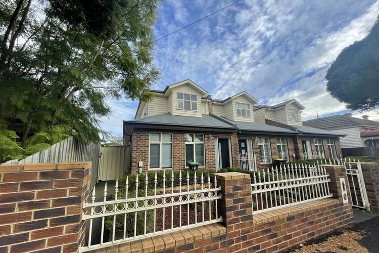 Main view of Homely townhouse listing, 2/6 Bruce Street, Brunswick VIC 3056