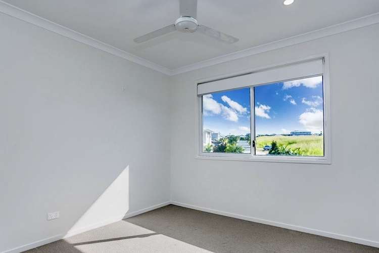 Fifth view of Homely townhouse listing, 1/21 Leigh Crescent, Dakabin QLD 4503