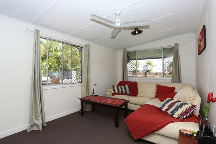 Fifth view of Homely house listing, 11 Kangaroo Avenue, Bongaree QLD 4507