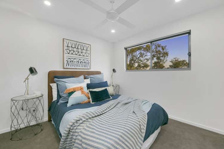 Fourth view of Homely townhouse listing, A / 31 Griffith Place, Seven Hills QLD 4170
