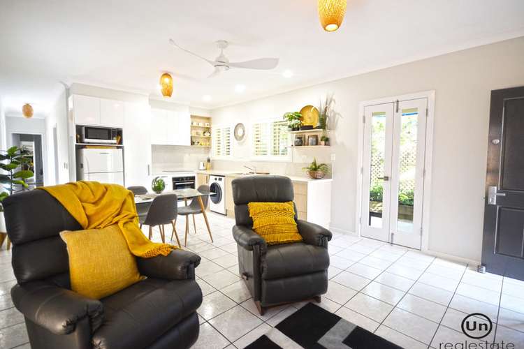 Fifth view of Homely villa listing, 5/25-27 Wybalena Crescent, Toormina NSW 2452
