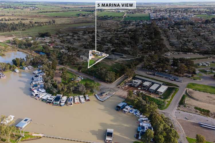Second view of Homely house listing, 5 Marina View Court, Murray Bridge SA 5253