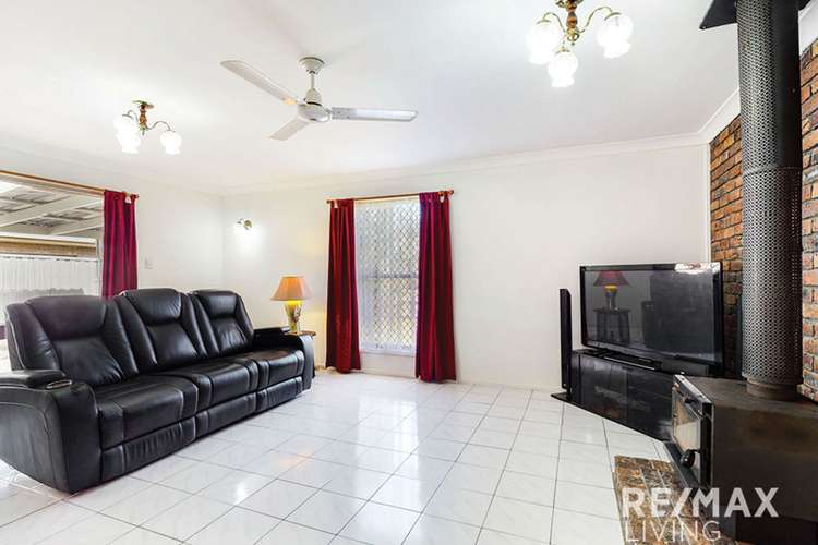 Fifth view of Homely house listing, 2 Weber Court, Burpengary QLD 4505