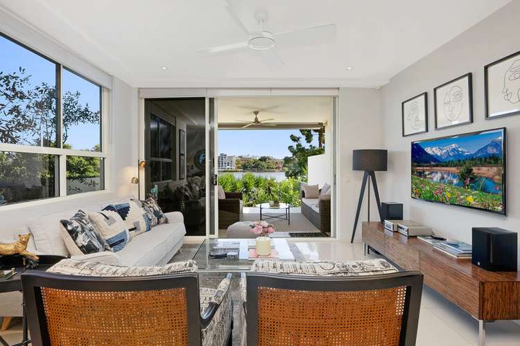 Main view of Homely apartment listing, 4/47 Addison Avenue, Bulimba QLD 4171