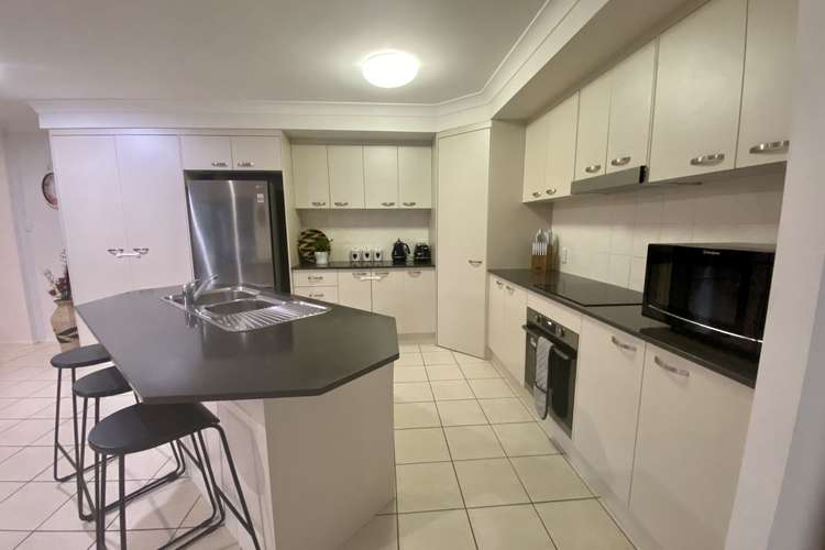 Third view of Homely house listing, 6 Dore Court, Bonogin QLD 4213