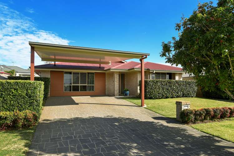 20 High Court Drive, Wilsonton Heights QLD 4350