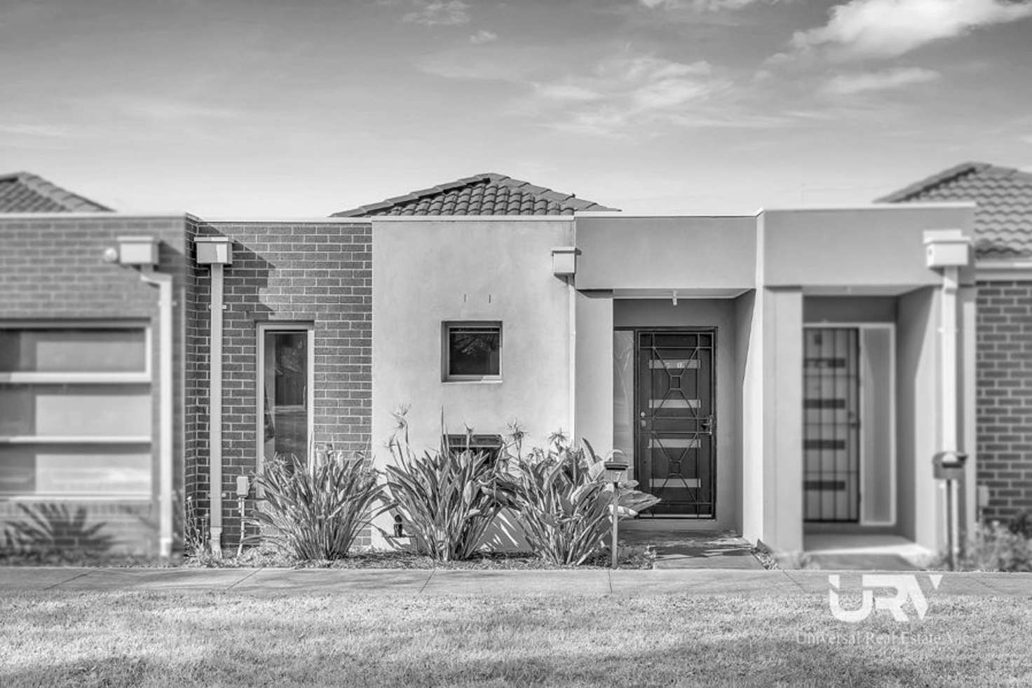 Main view of Homely house listing, 17 Hadley Lane, Craigieburn VIC 3064