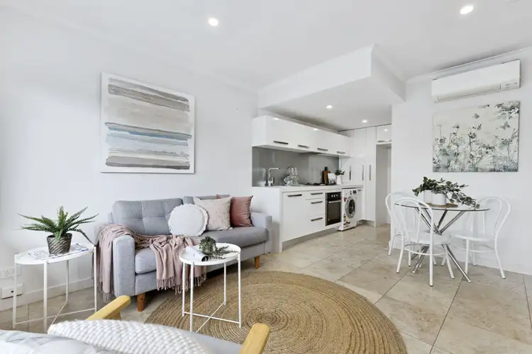 Second view of Homely apartment listing, 6/126 Albion Street, Brunswick VIC 3056