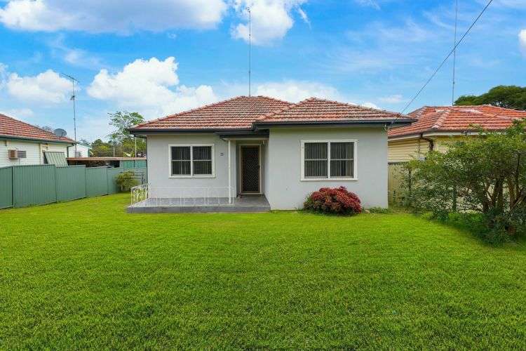 Main view of Homely house listing, 35 Bocking Avenue, Bradbury NSW 2560