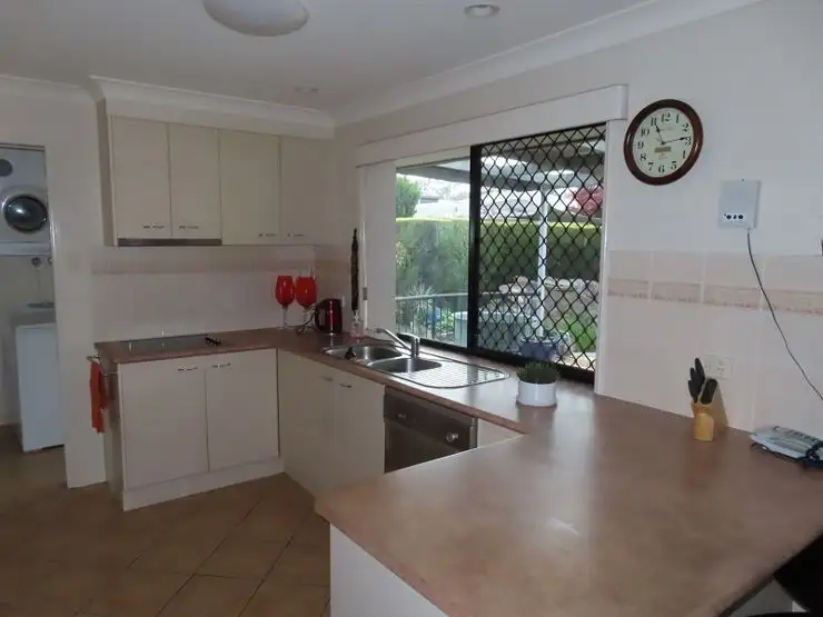 Second view of Homely house listing, 7 Fairway Crescent, Stanthorpe QLD 4380