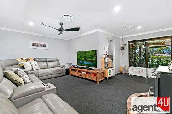 Fifth view of Homely house listing, 17 Carlyle Crescent, Cambridge Gardens NSW 2747