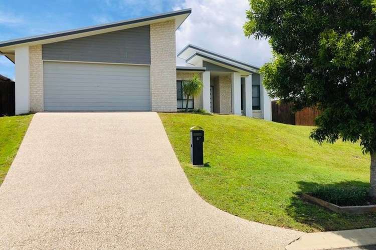 8 Blackburn Court, Kirkwood QLD 4680