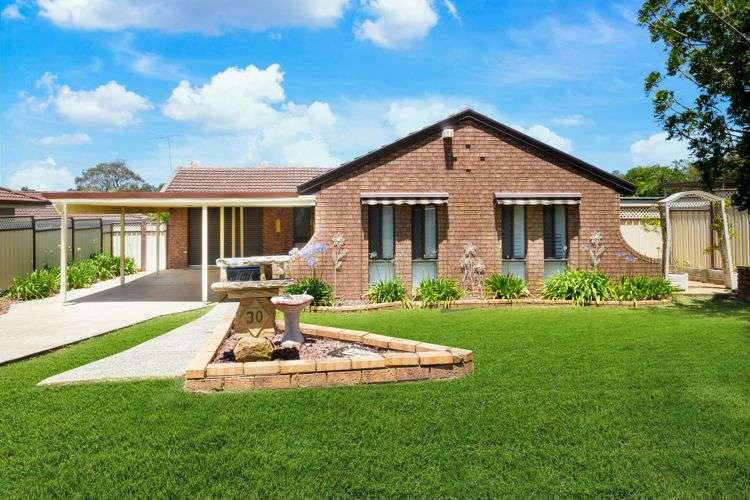 30 Mississippi Crescent, Kearns NSW 2558