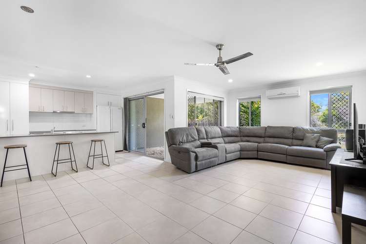 23 Forest Pines Bvd, Forest Glen QLD 4556