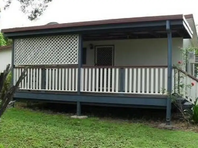 28 Henderson Street