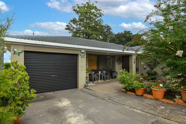 28 Jellicoe Street, Mount Lofty QLD 4350