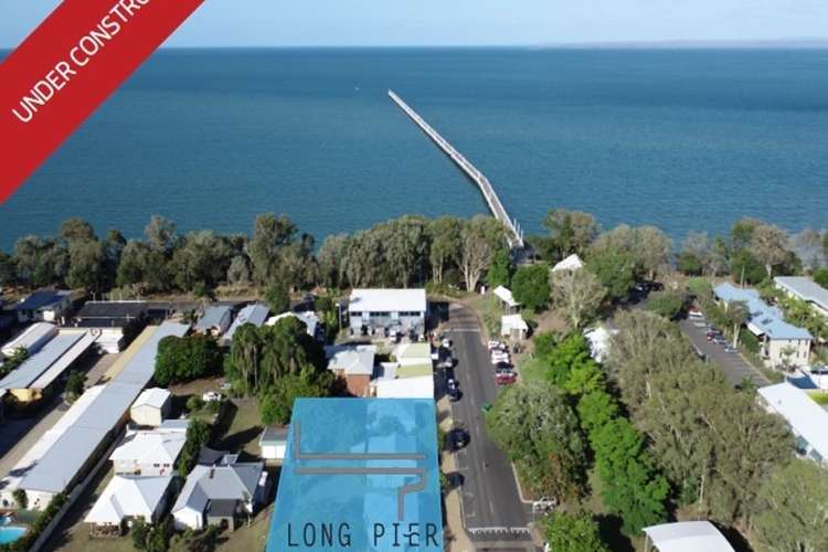 Main view of Homely unit listing, Townhouse 3 4-5 Pier Street, Urangan QLD 4655