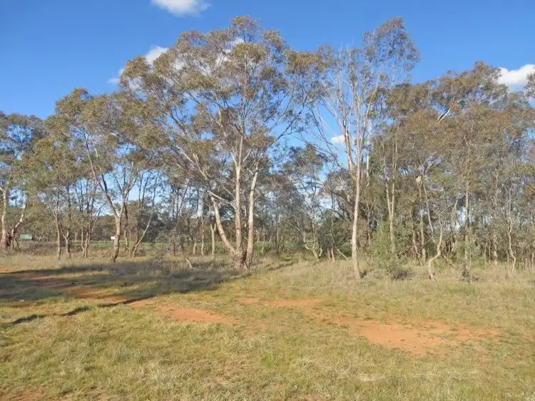 26 Percy St, Old Junee NSW 2652