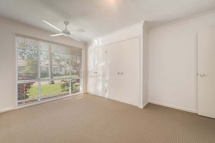 Sixth view of Homely villa listing, 11/2 ST KEVINS AVENUE, Benowa QLD 4217