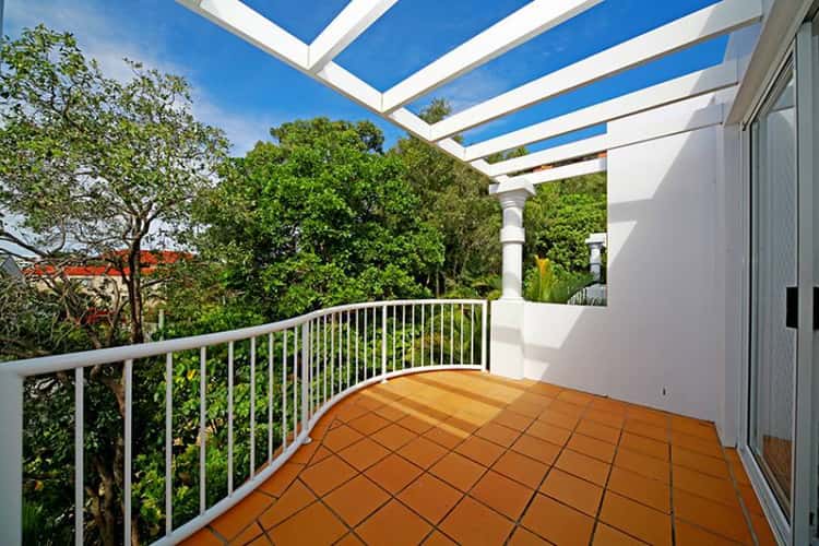 17/28 Chairlift Avenue, Nobby Beach QLD 4218