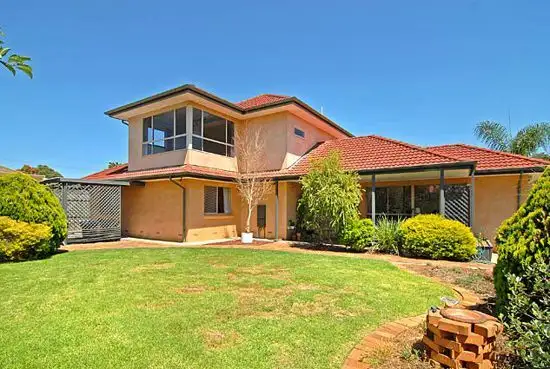 7 Karyn Avenue, Campbelltown SA 5074