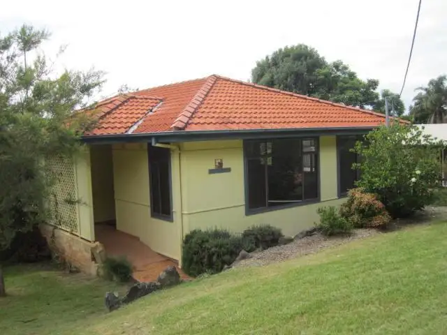 20 Bushlands Avenue