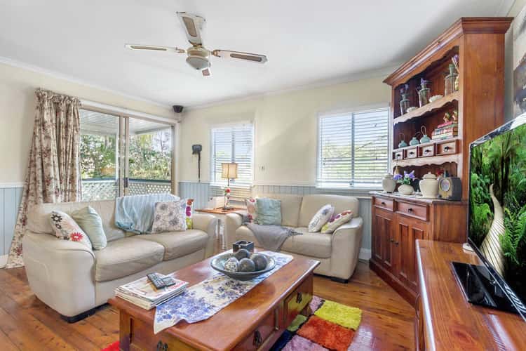 Second view of Homely house listing, 40 Cobbity Crescent, Arana Hills QLD 4054