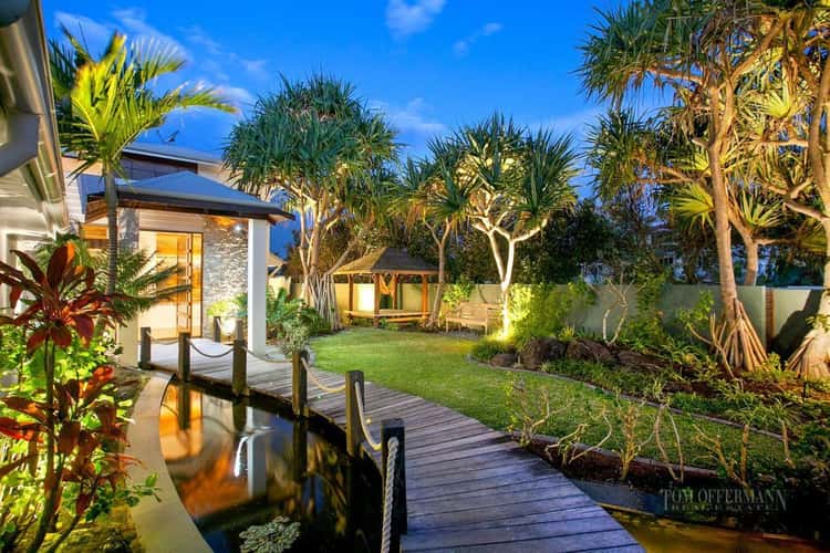 Second view of Homely house listing, 2 Wavecrest Drive, Castaways Beach QLD 4567