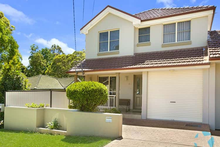 Main view of Homely townhouse listing, 15a Pickford Av, Eastwood NSW 2122