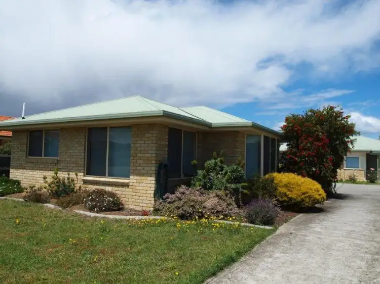 Unit 2/3 Pollock Place