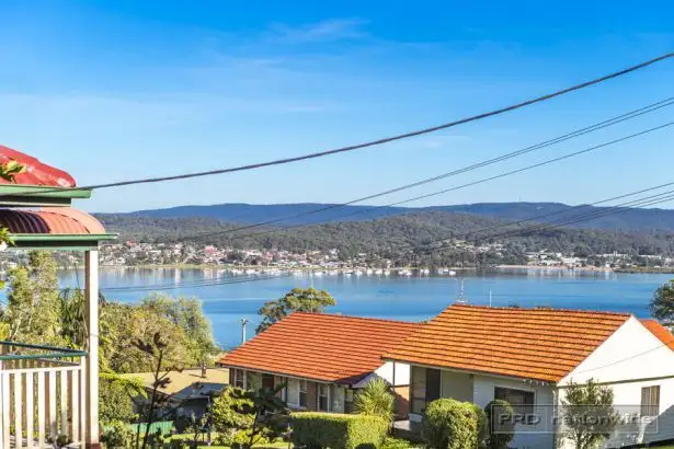 20 Farm Street, Speers Point NSW 2284