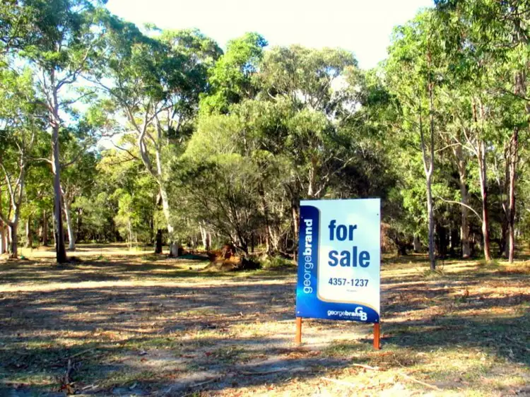 11 Saddlers Way, Wyee Point NSW 2259