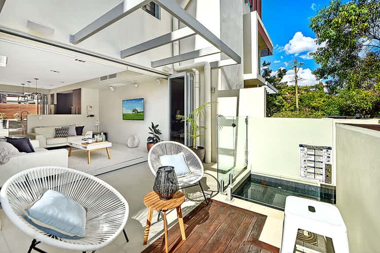 Fifth view of Homely villa listing, 4/13 Second Avenue, Broadbeach QLD 4218