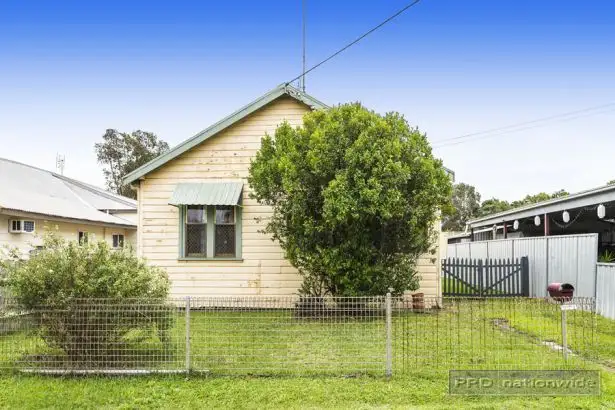 14 Young Street, Georgetown NSW 2298