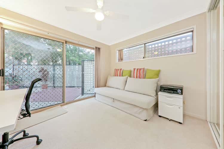 Second view of Homely unit listing, 4/18 Park Avenue, Auchenflower QLD 4066