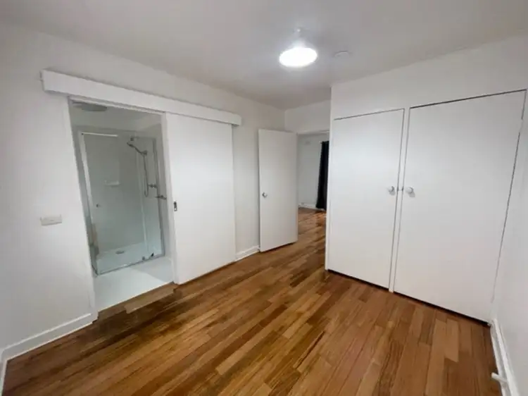 Fifth view of Homely apartment listing, 6/11 Waratah Avenue, Glen Huntly VIC 3163