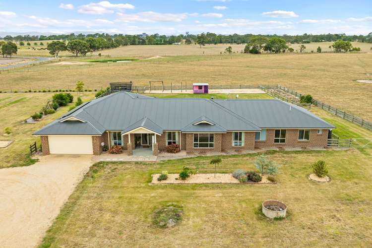 330 Llowalong Road, Stratford VIC 3862