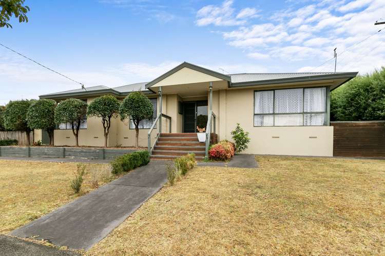 3 Walker Parade, Churchill VIC 3842