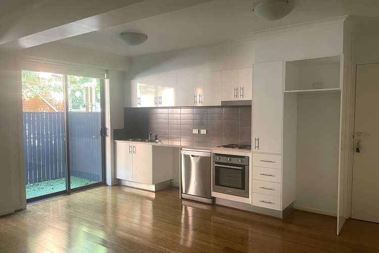 Main view of Homely apartment listing, 8/17 Holloway Street, Ormond VIC 3204