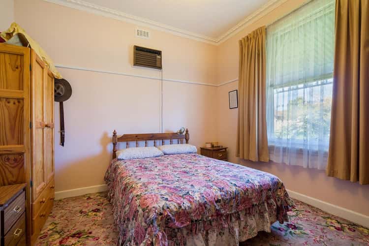 Fifth view of Homely house listing, 5 Gainsborough Street, Castlemaine VIC 3450